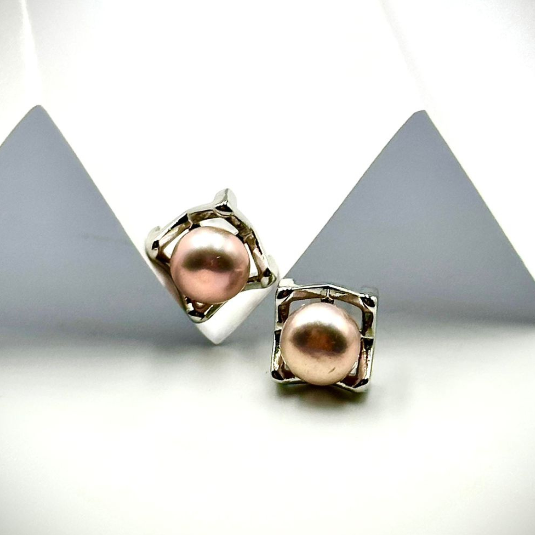 Pearl Earrings (PE25001)