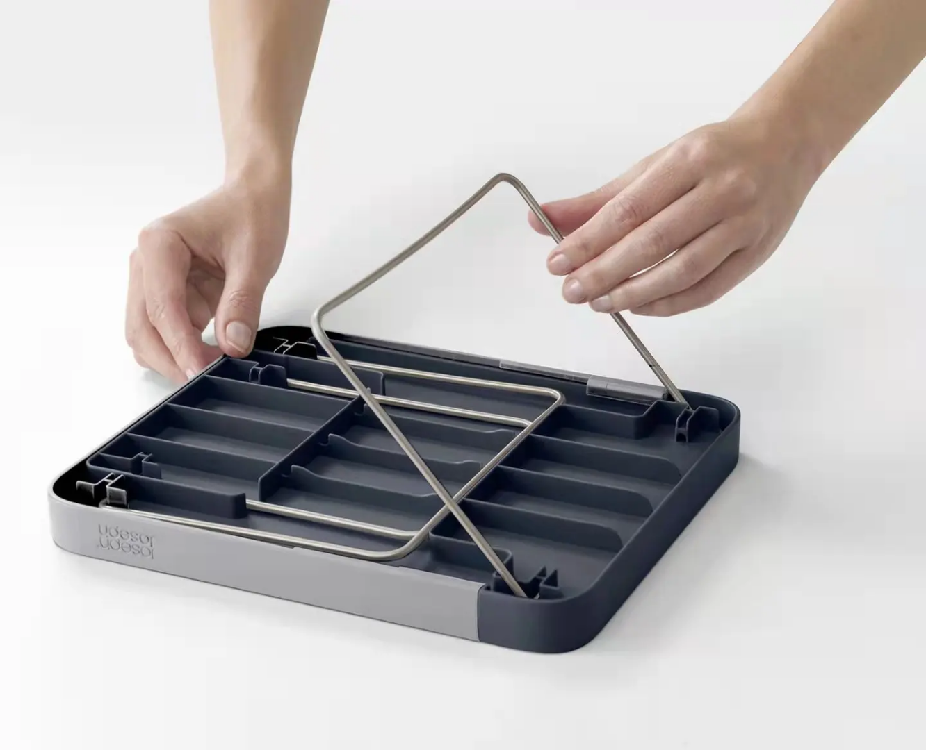 Expandable Shelf