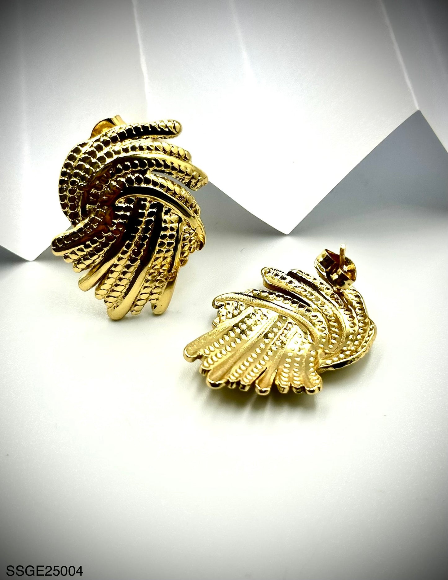 Stainless Steel Earrings (SSGE25004)