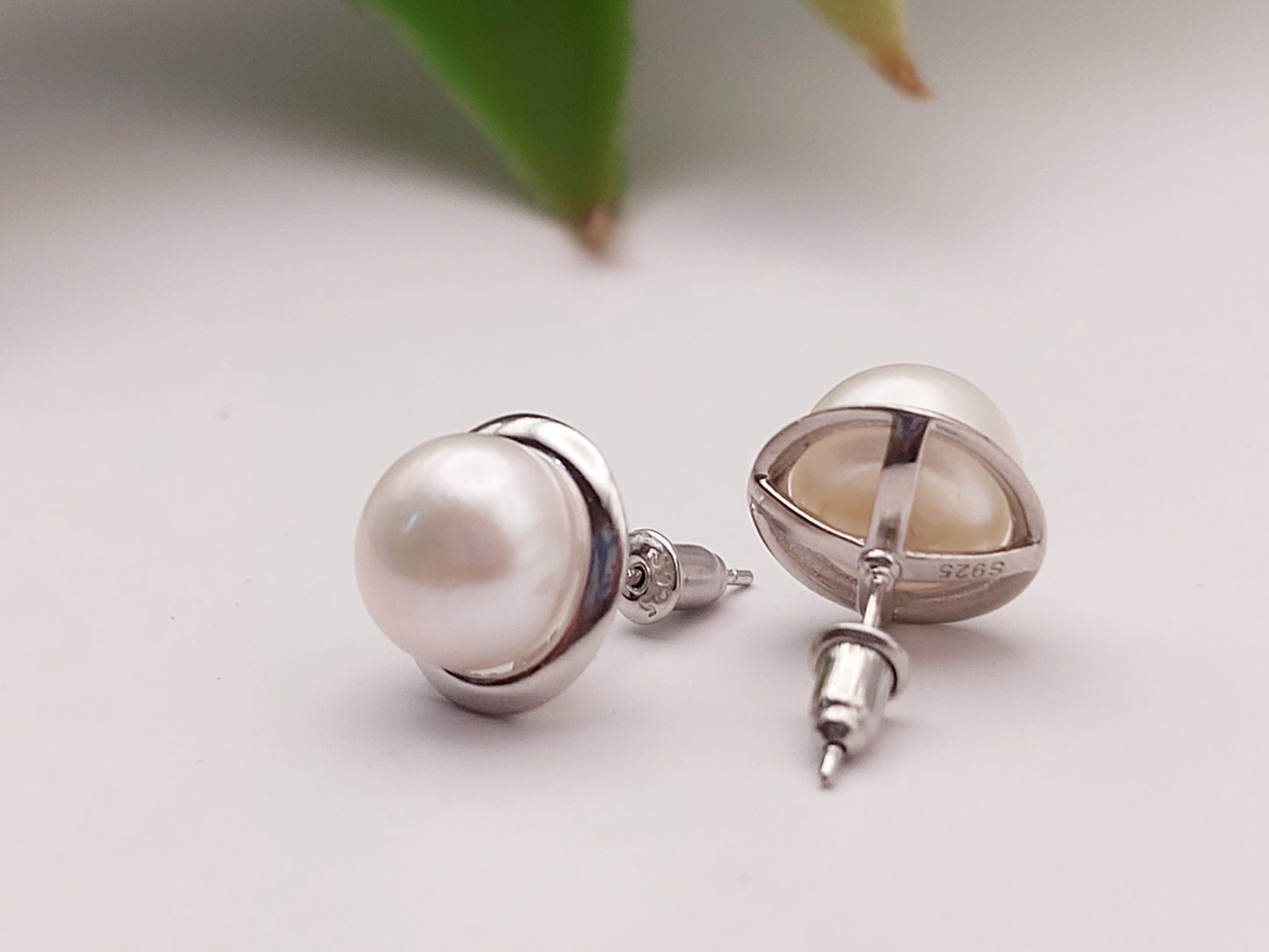 Freshwater Pearl S925 Earrings